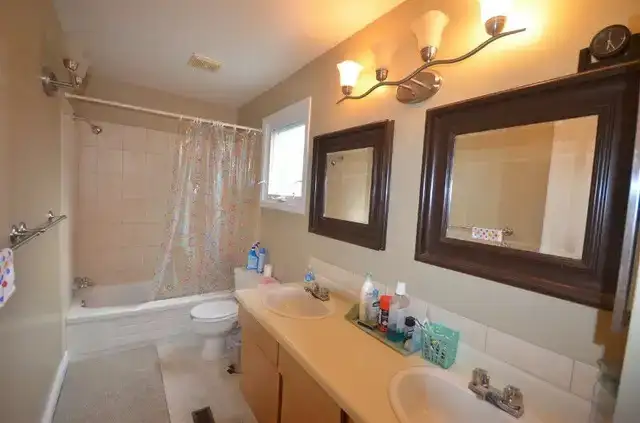 4-Bedroom townhouse for rent in Millwoods62863776824833122