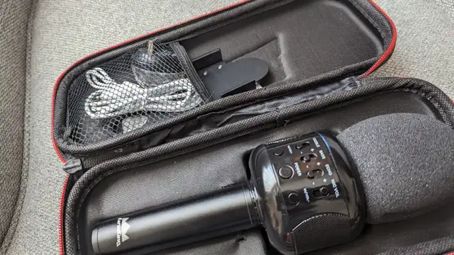 KaraoKing Wireless Karaoke Microphone  in Speakers in Dartmouth - Image 10