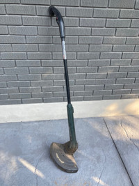 WEED TRIMMER 13" CRAFTSMAN - ELECTRIC