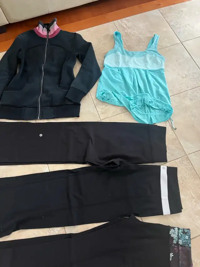 lululemon womens / girls clothes in Women's - Tops & Outerwear in London - Image 3