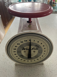 Vintage 25 Lb Way Rite Weigh Scale