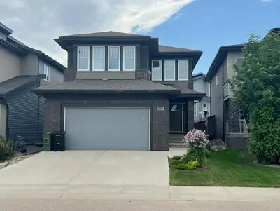 Beautiful & Luxurious Family Home in Windermere