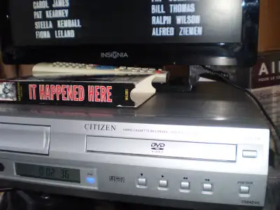 Citizen C504DVC VHS/DVD Combo Video Cassette Recorder VCR and DVD WORKS but tapes require angle adju...