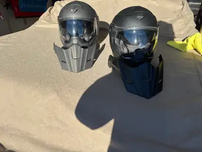 Upgrade your ride with this pair of Scorpion EXO modular helmets! One is a size medium, the other a...