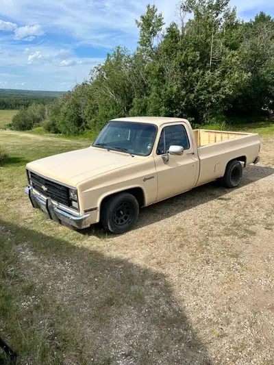 86 square body in great condition lowered 350 small block recently rebuilt automatic with overdrive...