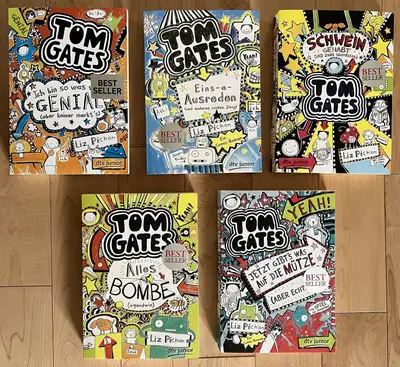25 German books Tom Gates and 3?? series and others, View more