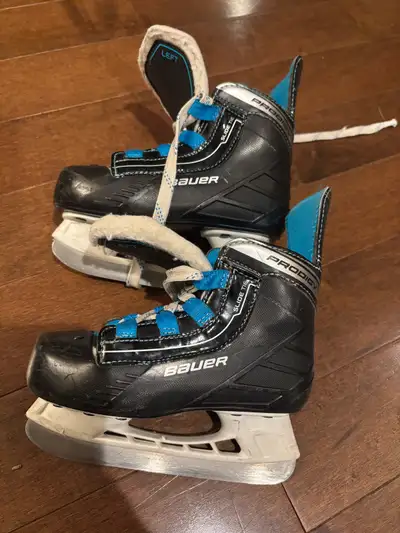 Youth Hockey Skates size Youth 8 and Youth 9, View more