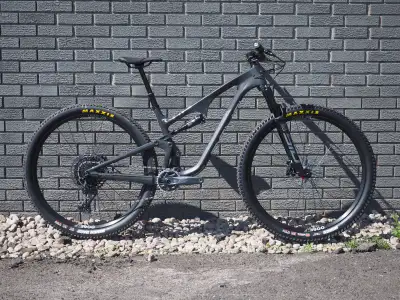 Revel Ranger medium Sram GX, View more