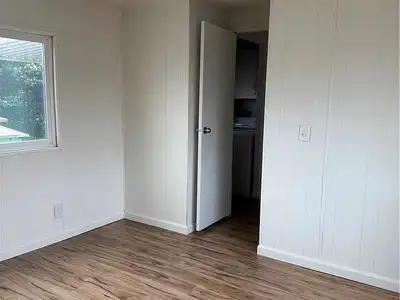 Spacious 5-Bedroom House for Rent – Steps from University of Calgary! Looking for a convenient place...