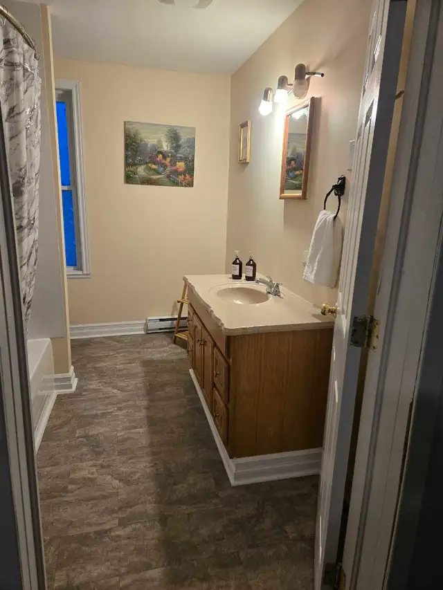 furnished room rentals for contractors in Room Rentals & Roommates in Saint John - Image 7