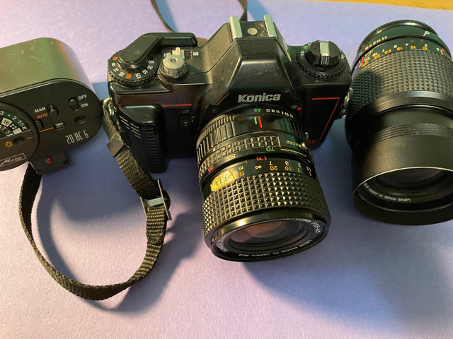 Konica TC-X, lenses,  Metz flash, cable release in Cameras & Camcorders in Hamilton - Image 2