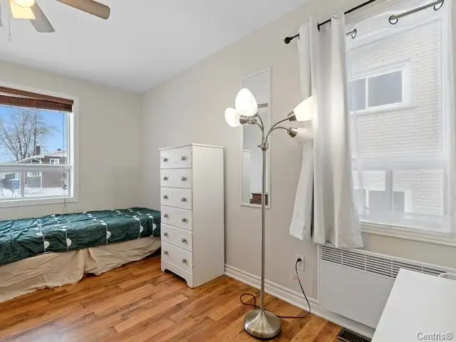 Chambres à louer / Rooms for rent in Room Rentals & Roommates in Gatineau - Image 5