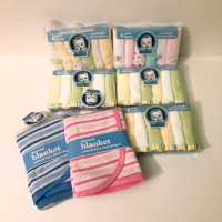 Gerber Baby 2 Waffle Thermal Blanket and 5 Packs of Washcloths