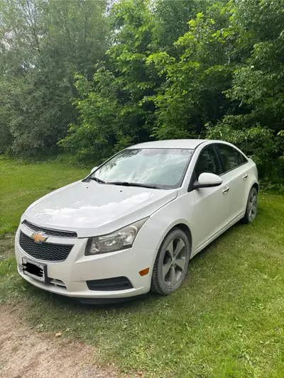 For Sale: 2011 Chevy Cruze LTZ -158,483 km, Runs great, no issues Recent Work Done in last year: -Hi...