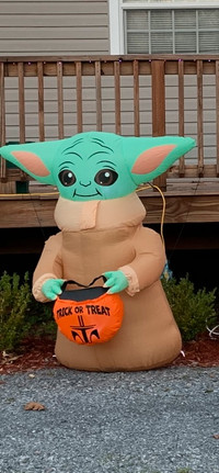 Mandalorian The Child - Halloween Inflatable