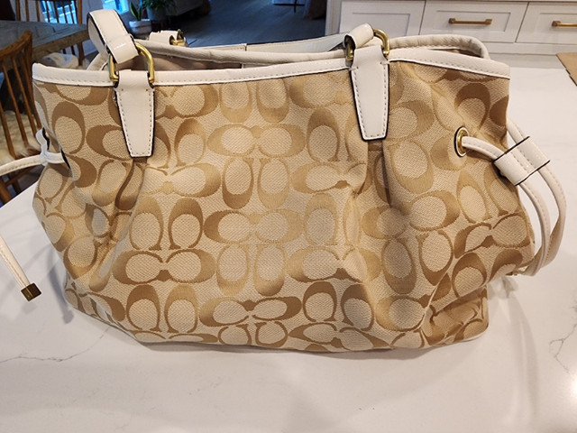 Coach beige/ cream purse in Women's - Bags & Wallets in Bedford - Image 2