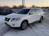 7 Seats 2013 Nissan Pathfinder 200k KM