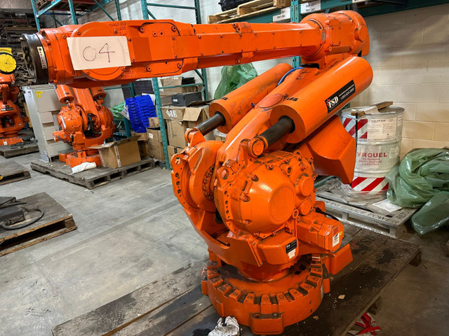 ABB IRB6400R/2.8-200 M2000 6-Axis Industrial Robot in Other Business & Industrial in Oshawa / Durham Region