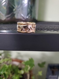 10kt gold Panther design ring