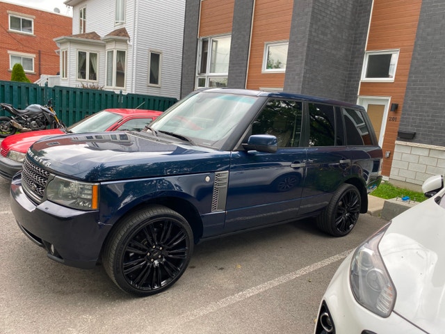 2011 Land Rover Range Rover HSE Lux