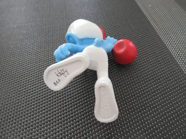 Smurfs: Greedy, Chef, Baker, Hefty Body Builder PRICE FOR EACH in Toys & Games in Brantford - Image 8
