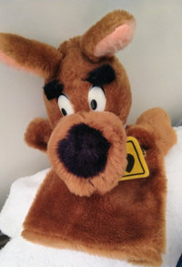 Scooby-Doo Plush Hand Puppet- Vintage 1980