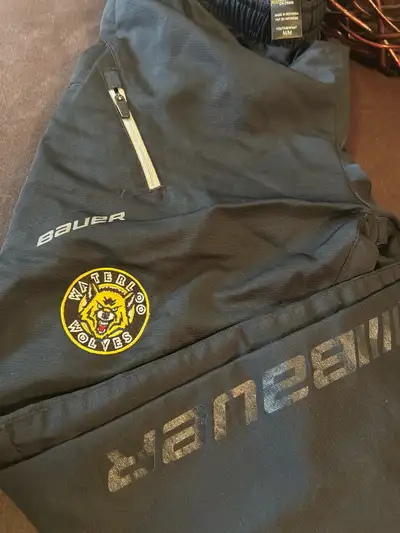 Wolves hockey pants , View more