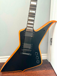 Wylde Audio Blood Eagle blackout EMG explorer guitar