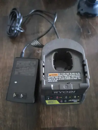 Chargeur Ryobi ONE+, View more