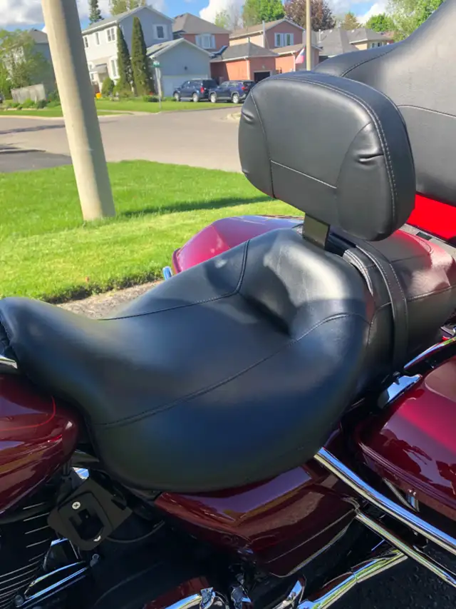 2016 Harley Davidson Street Glide Special in Touring in Oshawa / Durham Region - Image 6