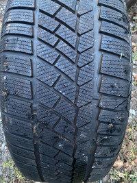 255/55R18 Continental winter tire one only 