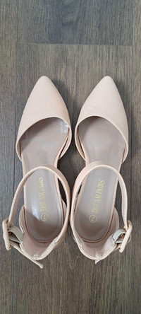Wedding shoes size 7