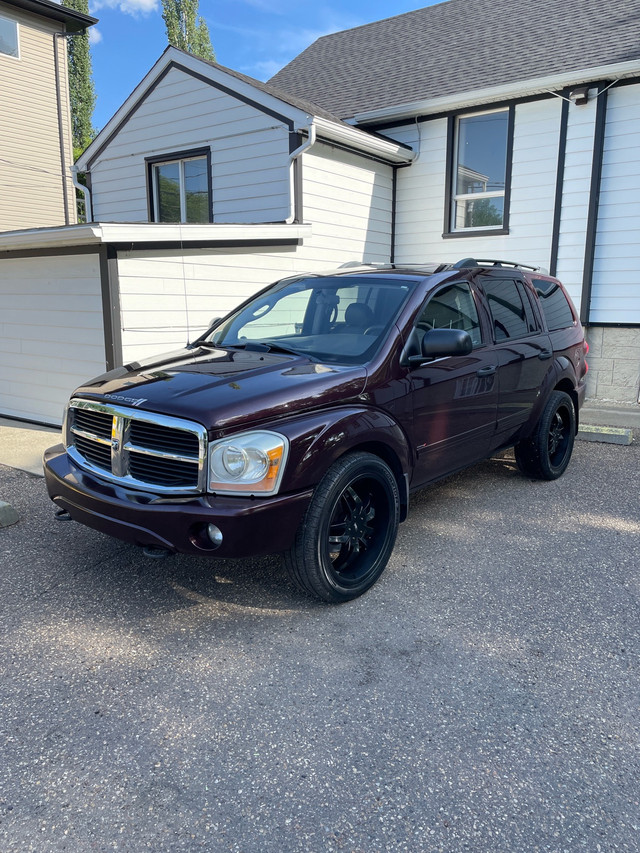 2004 Dodge Durango SLT HEMI in Cars & Trucks in Edmonton - Image 3