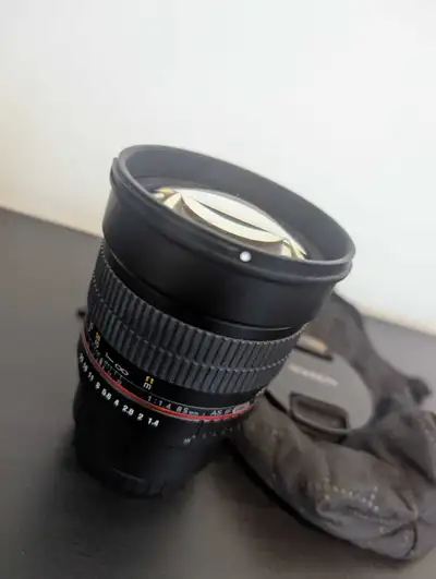 Fuji 85mm lens, View more