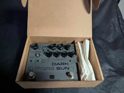 Seymour Duncan Dark Sun Digital Delay + Reverb Pedal, View more