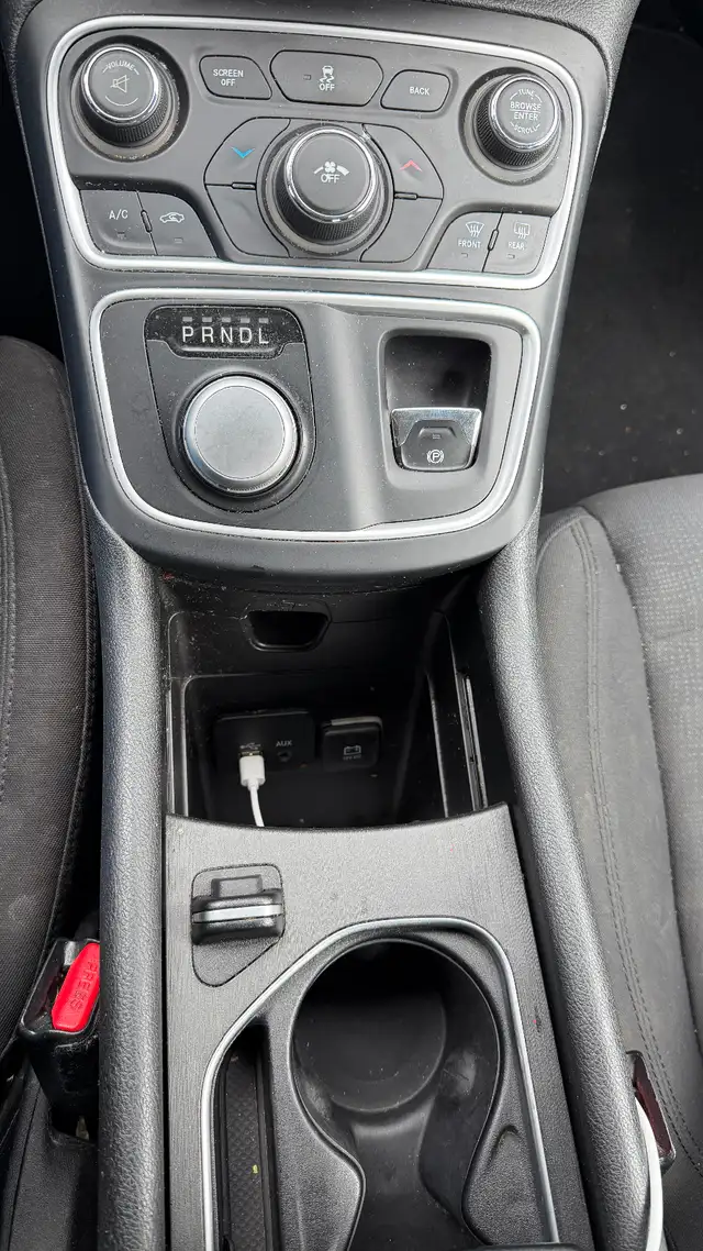 Chrysler 200 2015504479993194752005