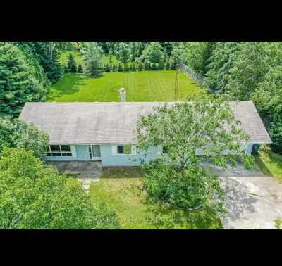 2 bedroom main floor house apartment for rent in Caledon ( cheltenham ) on creditview Road just nort...