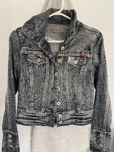 Women denim jacket, View more