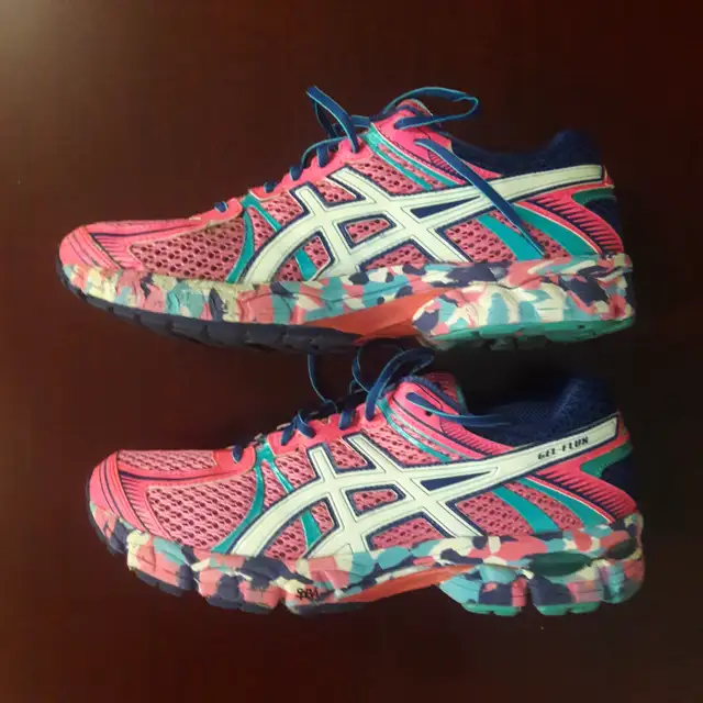 ASICS Women's Shoes in Women's - Shoes in City of Toronto - Image 3