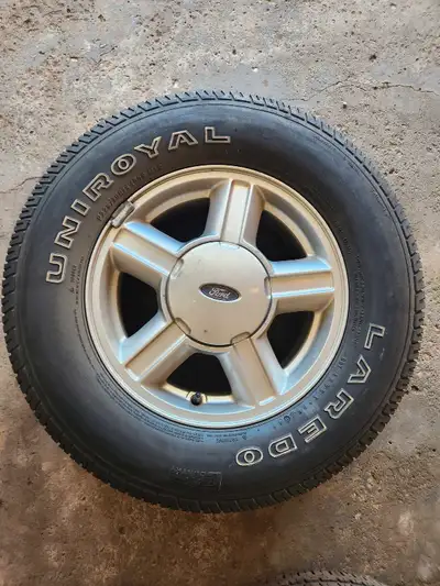 Hi, I have a set ( 4 tires & rims) that came off from my 2003 Ford Escape ( might also fit with a ne...