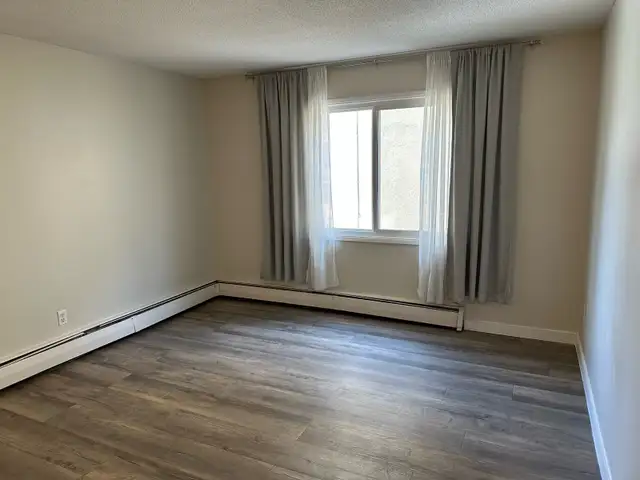 FOR RENT: 1 and 2 BD Apartments (5 minutes walking to NAIT