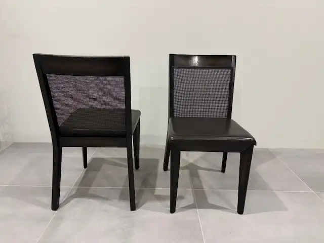 Dining Table Set in Dining Tables & Sets in London - Image 3