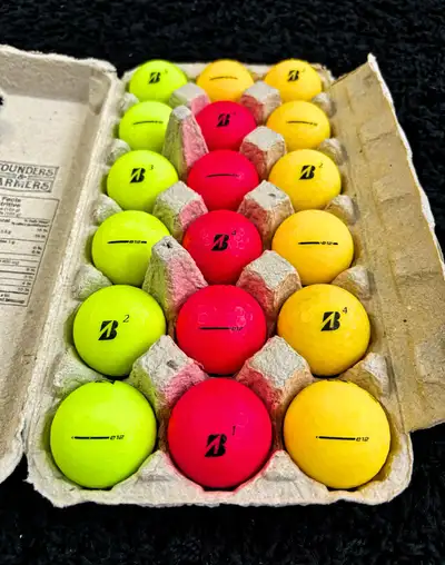 18 Bridgestone E12 Coloured Golf Balls, View more