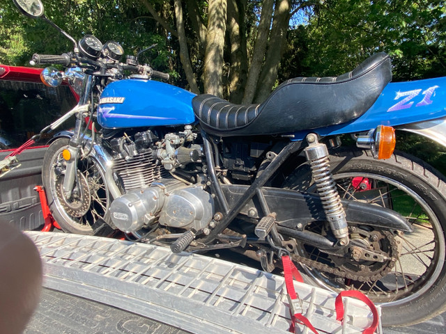 1973,1974,1975 Kawasaki Z1 900 in Sport Bikes in Oshawa / Durham Region - Image 2