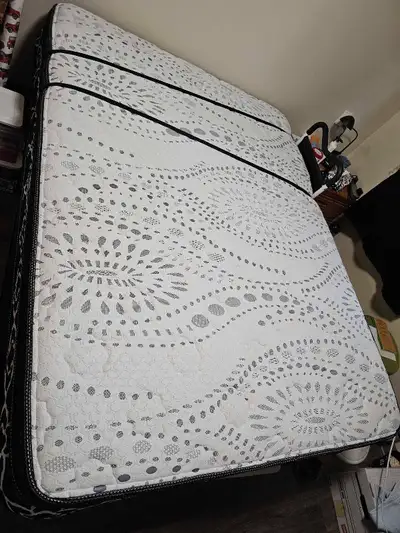 Queen bed for free, View more