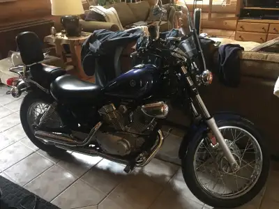 2013 Virago Yamaha Star XV250D motorcycle. 6039 kms. Mint comdition. It is art for my living room. R...