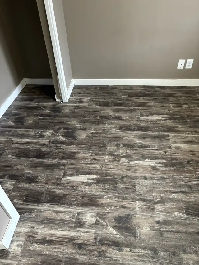 Floor installation *Over 20 years of experience *62864742268929121