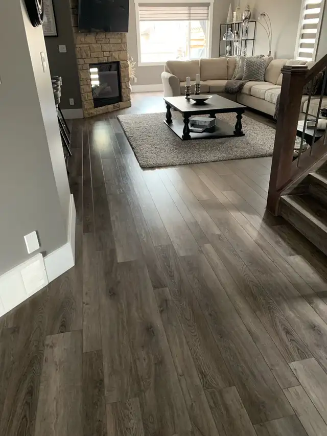 Flooring Installer- vinyl click & carpet installation 628637195072021210