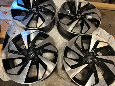Honda OEM 18x7J Rims.Jantes Honda d’origine 18x7J, View more