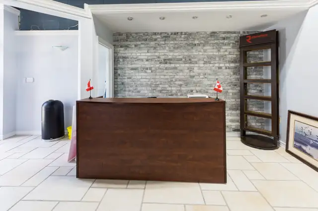 BEST PRICE LUXURY OFFICE FOR RENT & LEASE *PRIME LOCATION* in Commercial & Office Space for Rent in Mississauga / Peel Region - Image 10